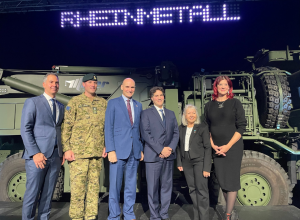 Truck, lineup of people, Rheinmetall