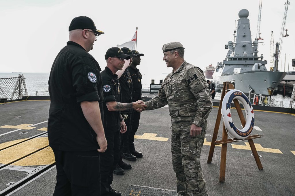 LGen Steve Boivin visits Op Horizon