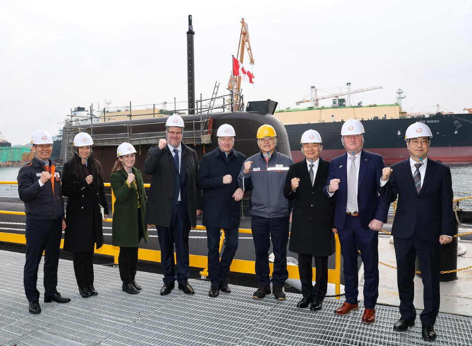 Canada’s Secretary of State Defence Procurement Visits Hanwha